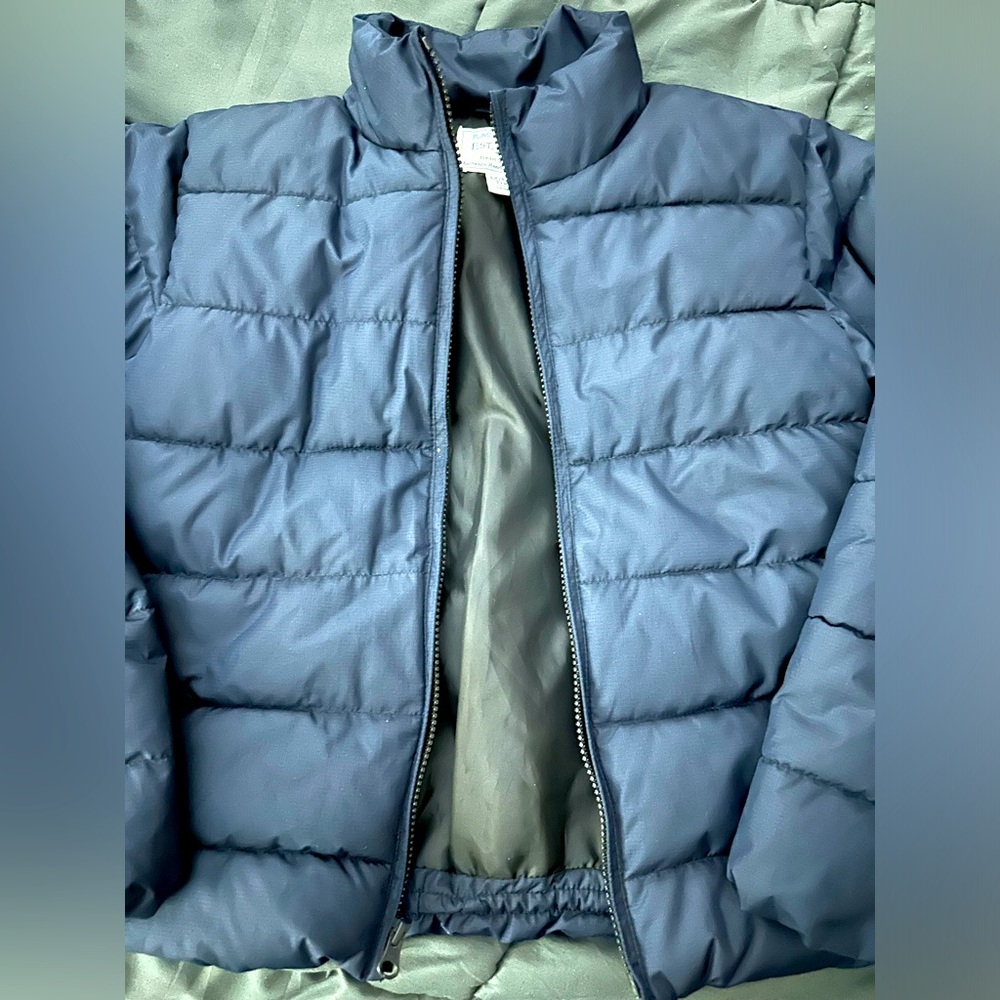 Kids puffer jacket Size 7/8
